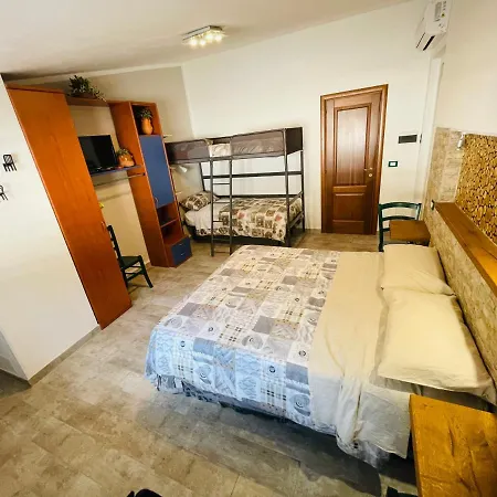 ' Costa Del Gallo ' Pacentro!! Parco Della Majella Casa de Férias Sulmona